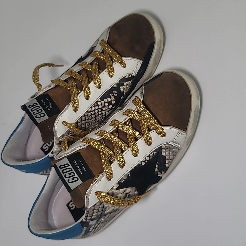 Golden goose
